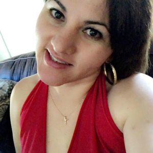 Meet your Posher, Reyna